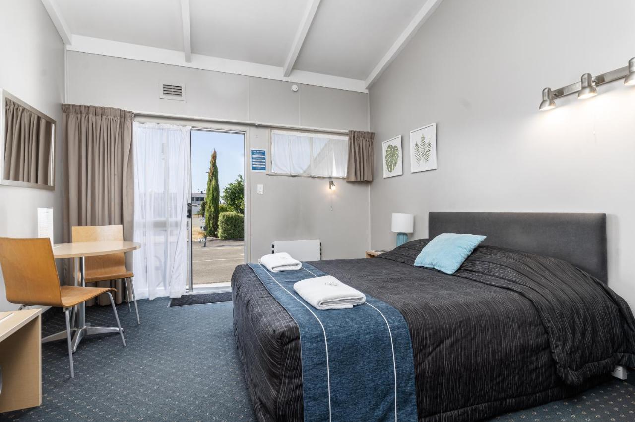 Amble Inn Motel Masterton Kültér fotó